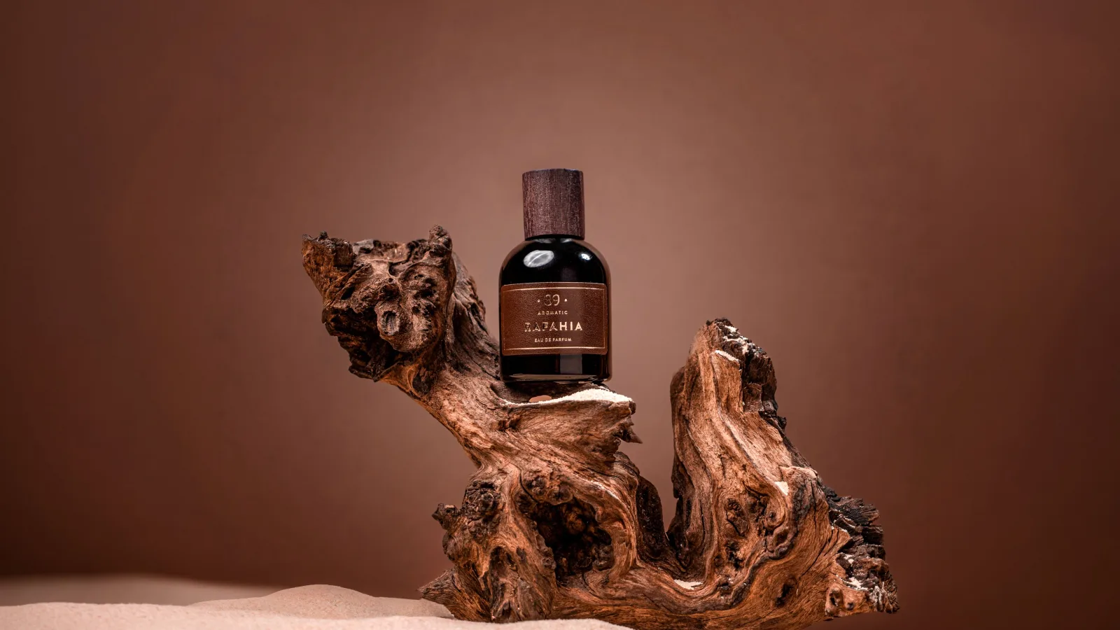 How do you choose perfume online when you can't smell it?
